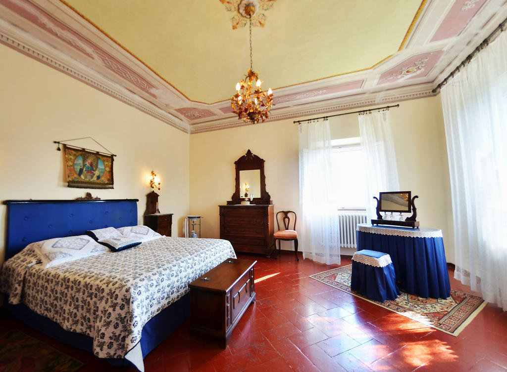 Villa Buonaparte San Miniato Habitación foto