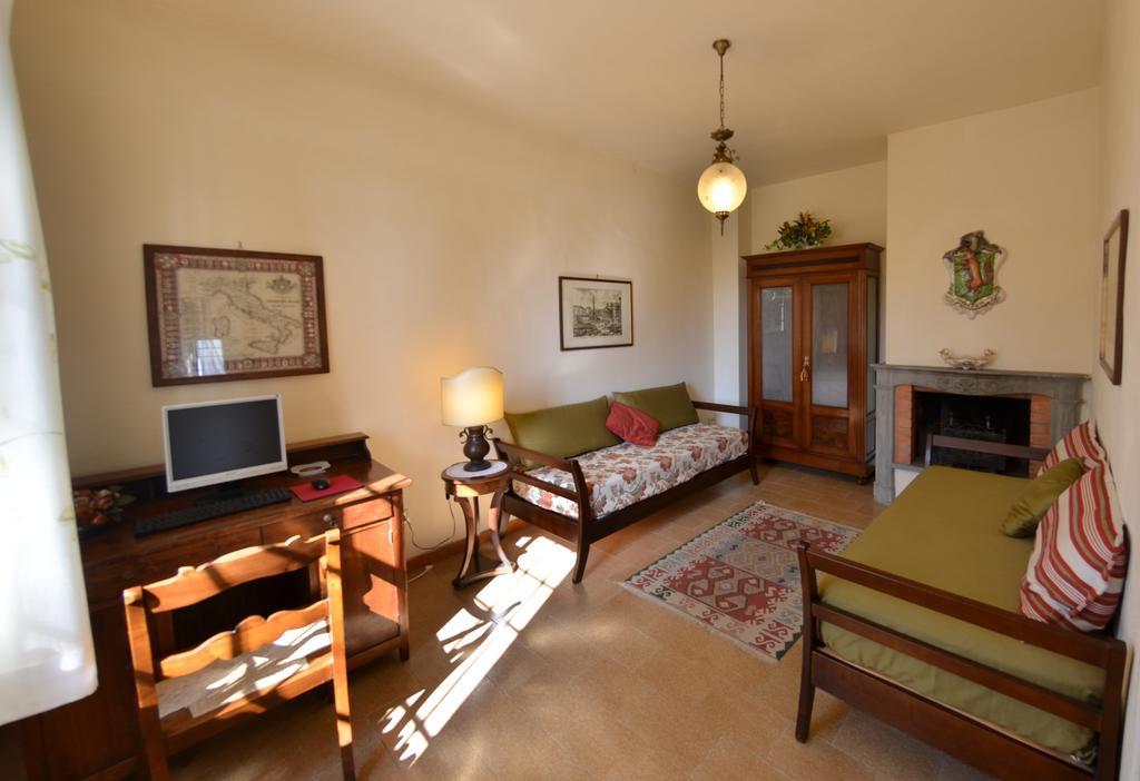 Villa Buonaparte San Miniato Habitación foto