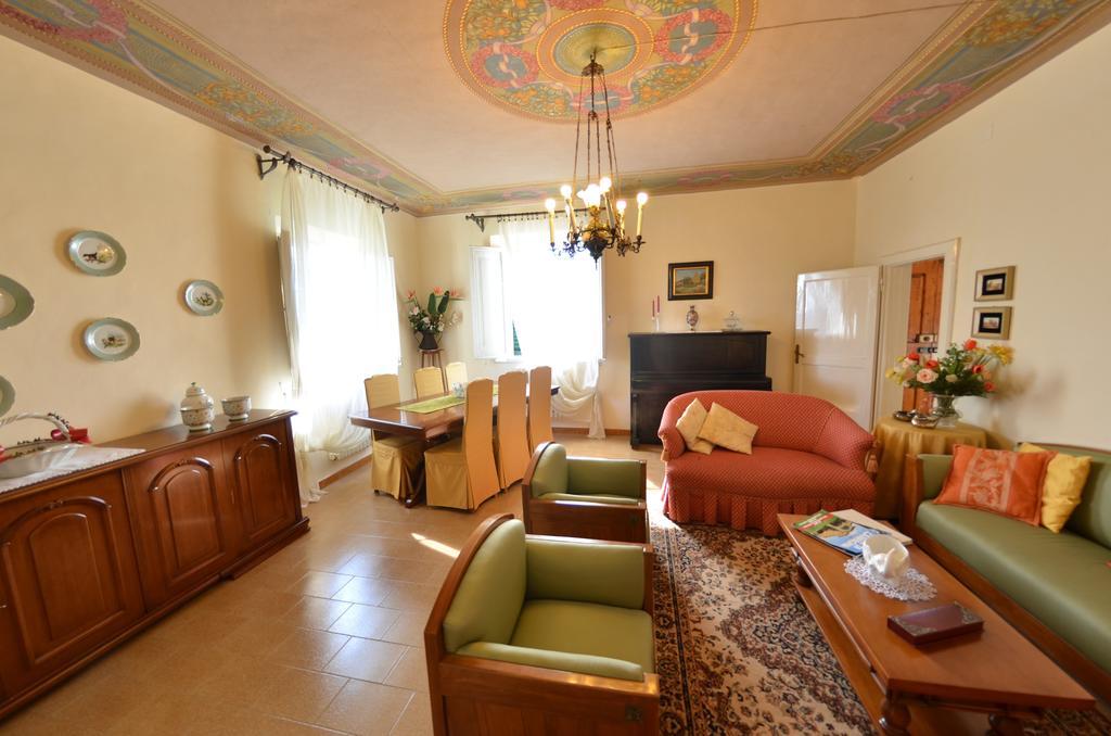 Villa Buonaparte San Miniato Habitación foto