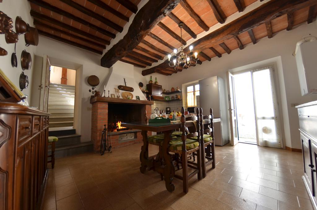 Villa Buonaparte San Miniato Habitación foto